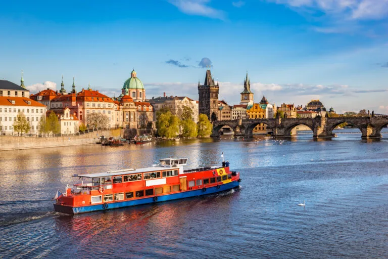 praha-statek